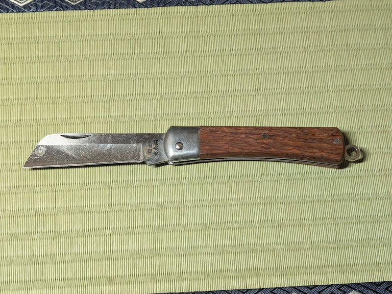 1950s Japanese Vintage Electrician Knife – Rare Collector’s Piece