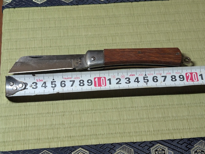 1950s Japanese Vintage Electrician Knife – Rare Collector’s Piece
