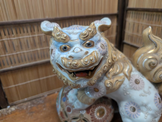 1950s Kutani Shishi Lion Statue Heavy Hand-Painted Guardian Dog Japan Auction