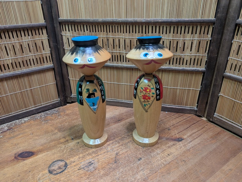 Japanese Vintage KAPA Kokeshi Doll Set Hand-Painted Wood Auction Japan