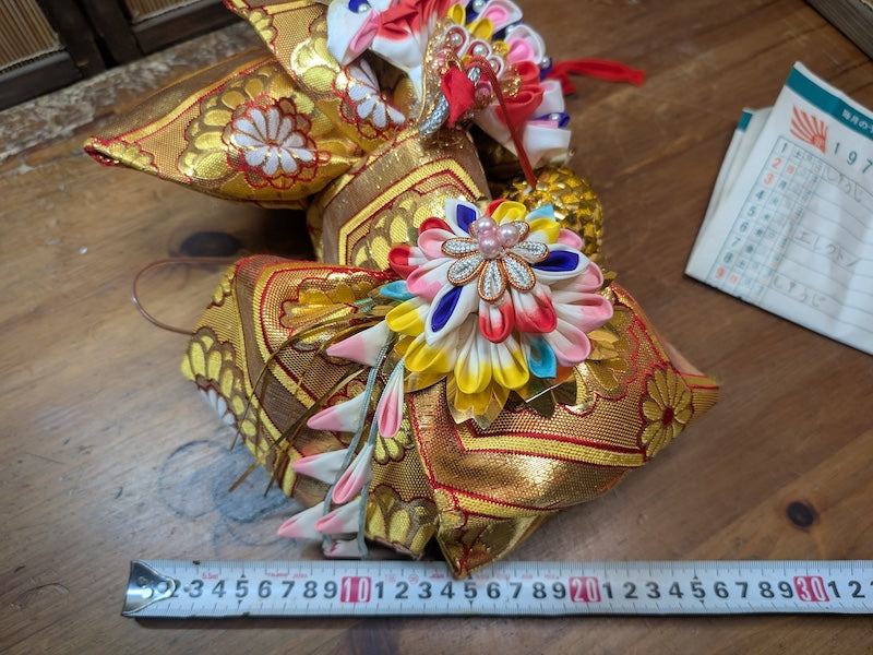 Japanese Kimono Butterfly Obi Accessory Silk Plastic Nov.1975 With Docs & Original Box