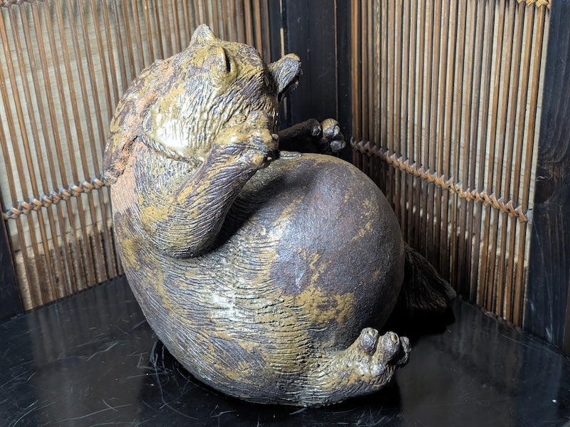 1950s Japanese Bizen Yaki Tanuki Figurine – Handmade Raccoon Dog Sculpture