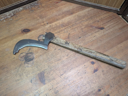 Japanese Hand-Forged Sickle signed Vintage Tool Wood Handle Auction Japan