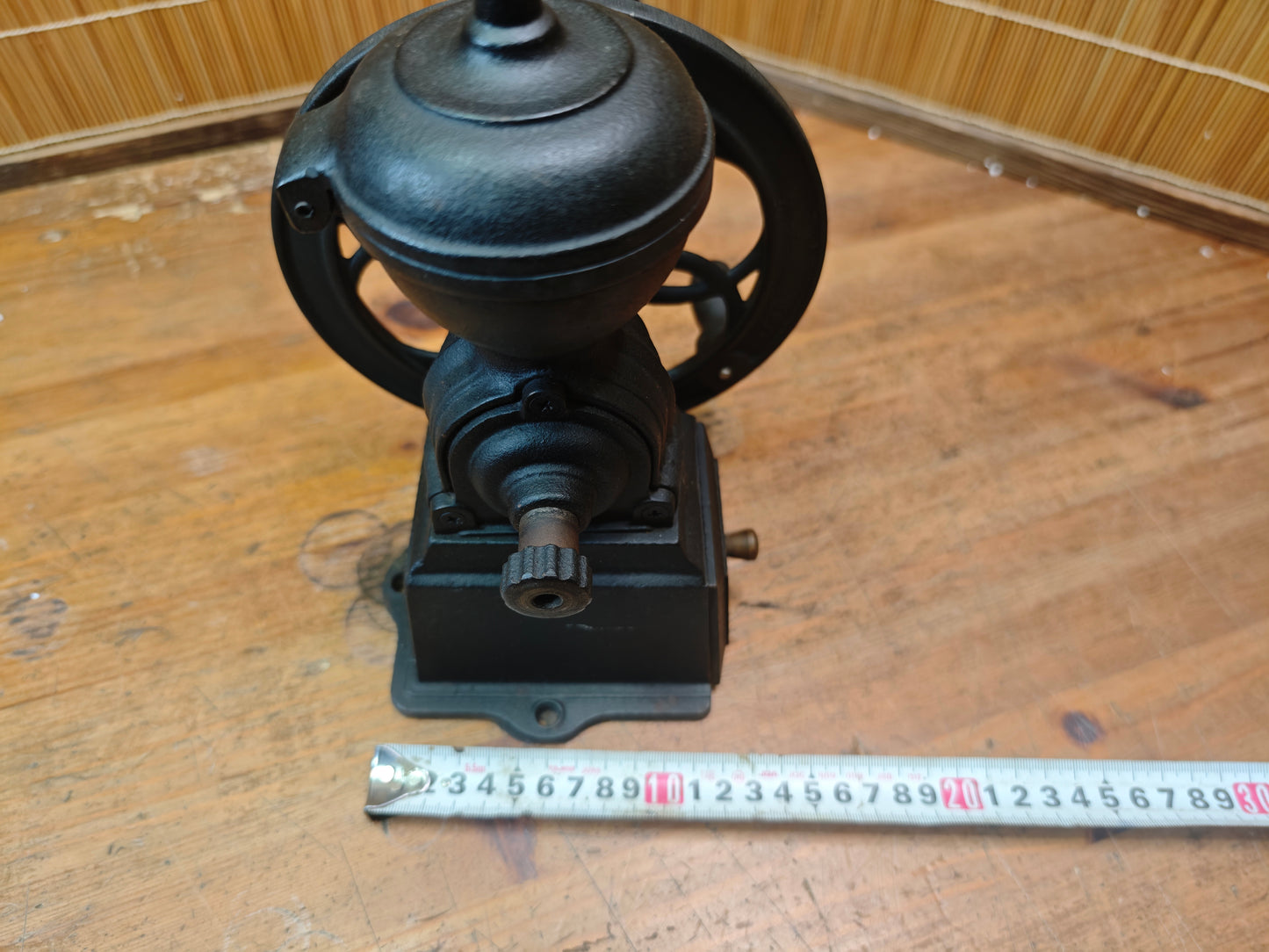 Vintage Kalita Dia Mill Coffee Grinder Cast Iron Manual Grinder Japan