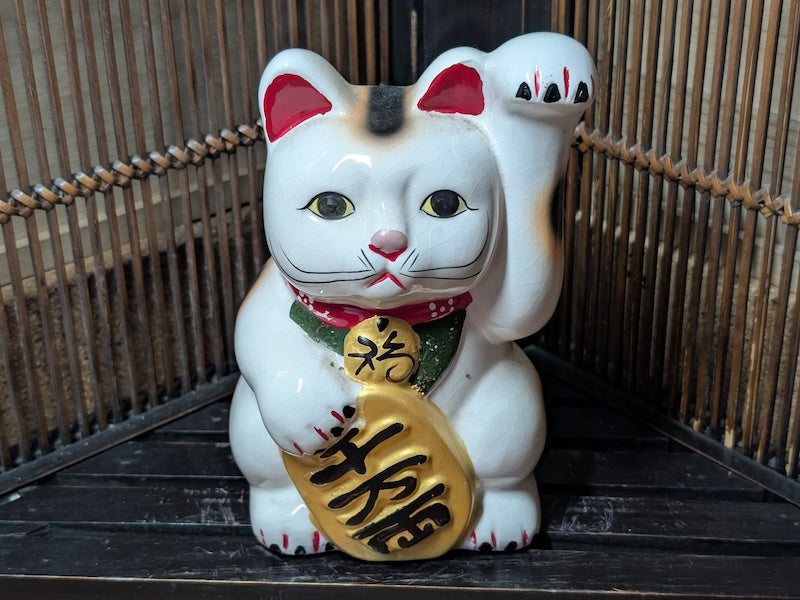Vintage Japanese Maneki Neko 1970s Lucky Cat Figurine Showa Era Japan
