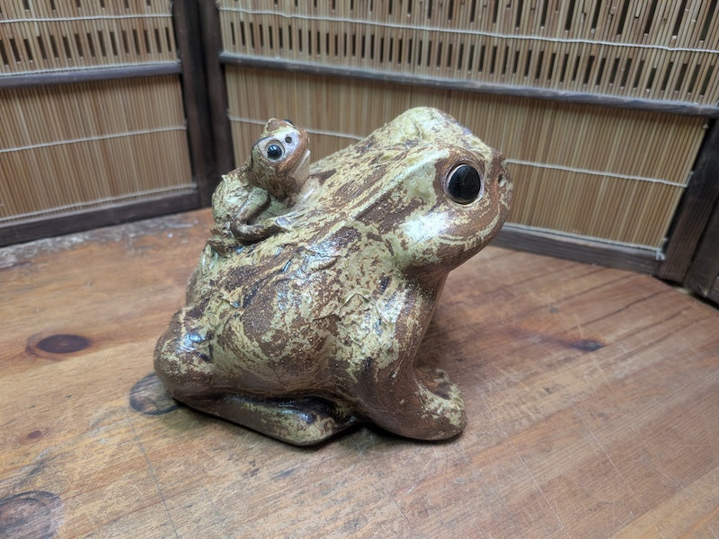 Japanese Shigaraki Ware Frog Statue Vintage Pottery Garden Ornament