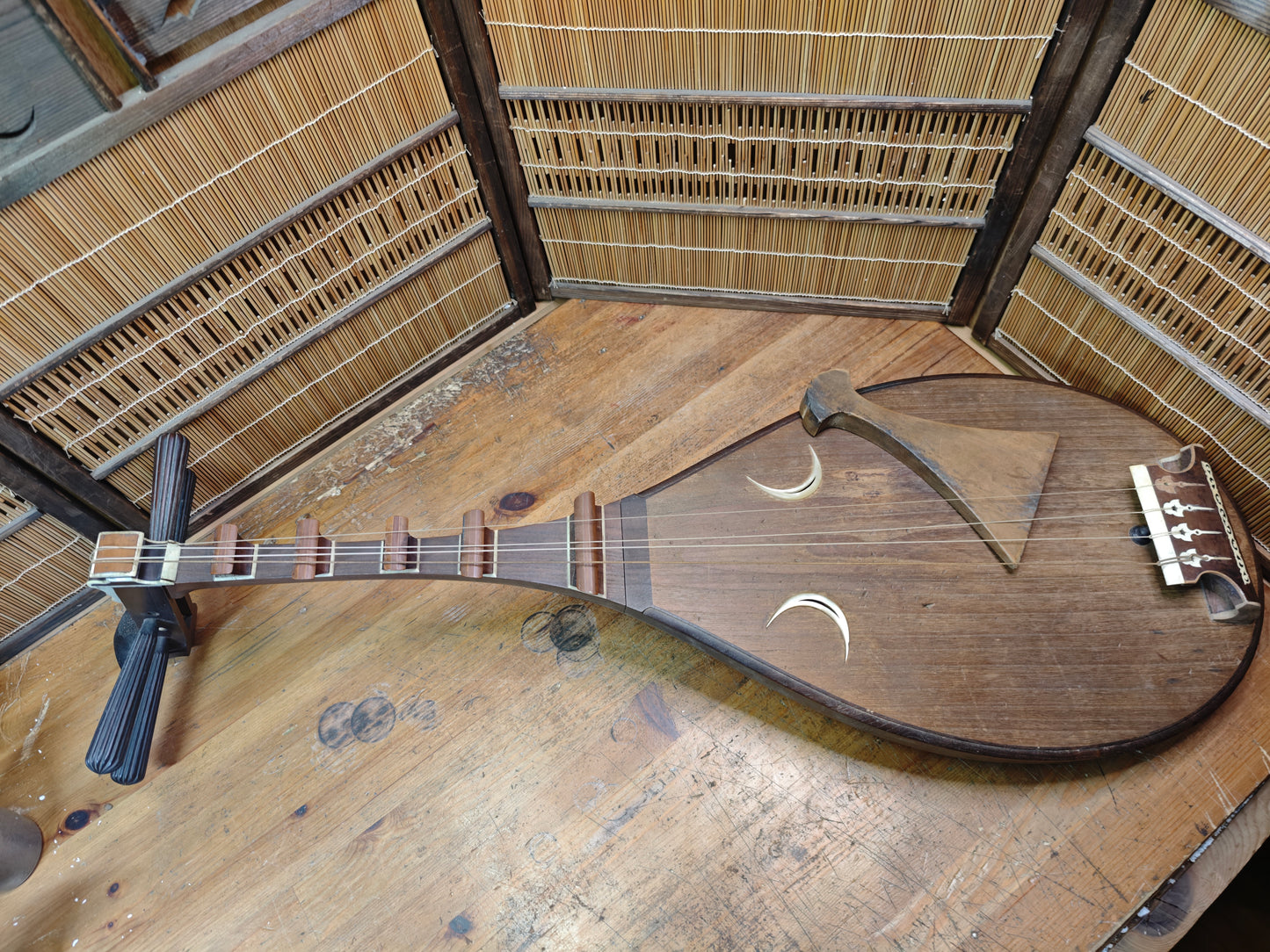 1800s Antique Japanese Biwa Lute Edo Era Wood Instrument Rare Authentic