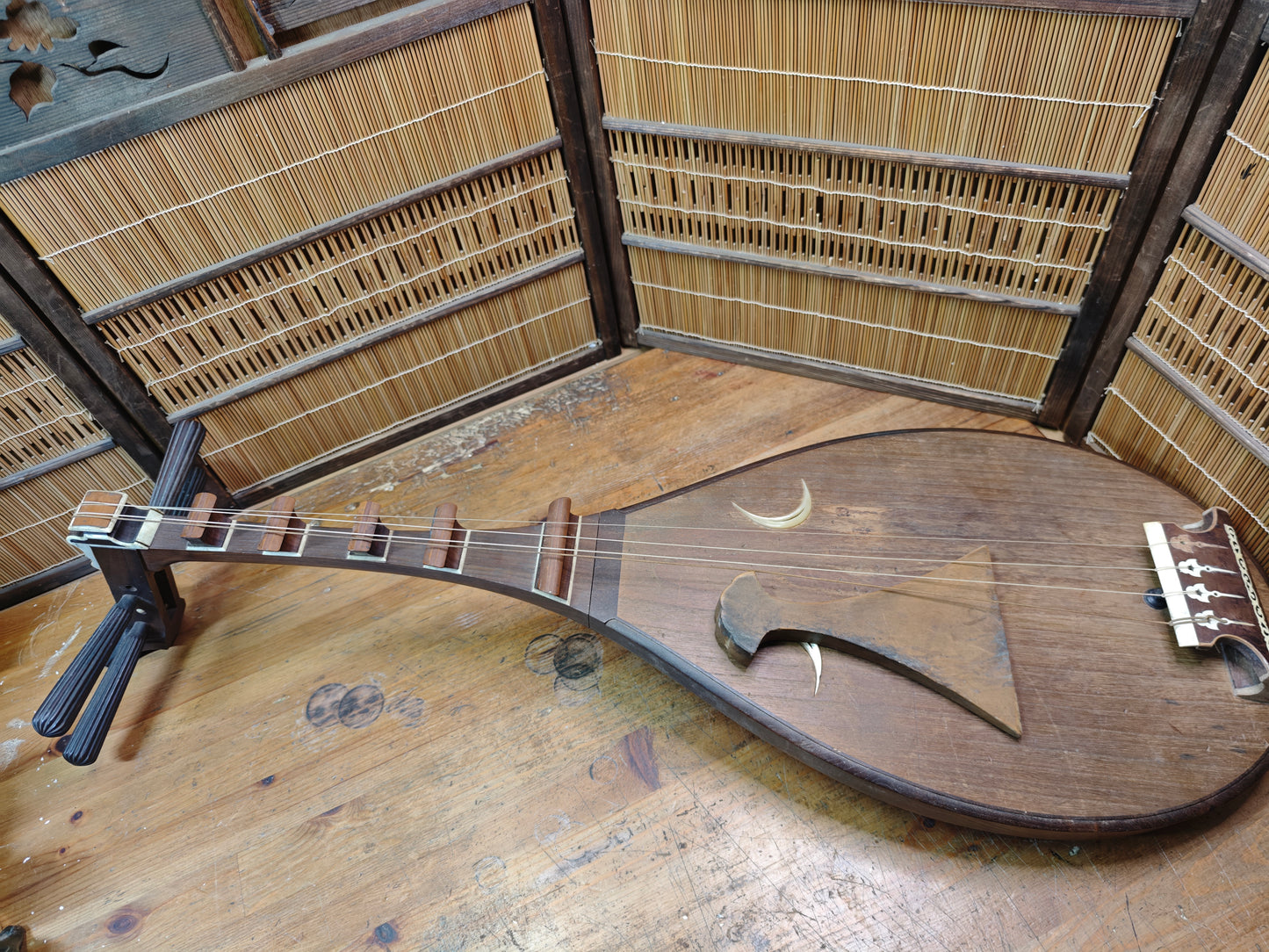 1800s Antique Japanese Biwa Lute Edo Era Wood Instrument Rare Authentic