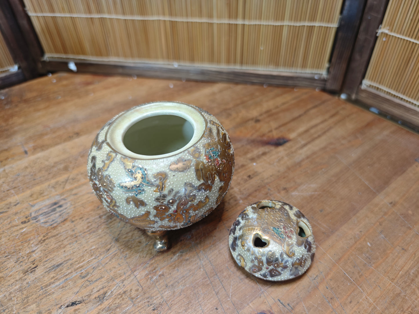 Antique Japanese Satsuma Koro Incense Burner 1800s Meiji Ceramic w Box