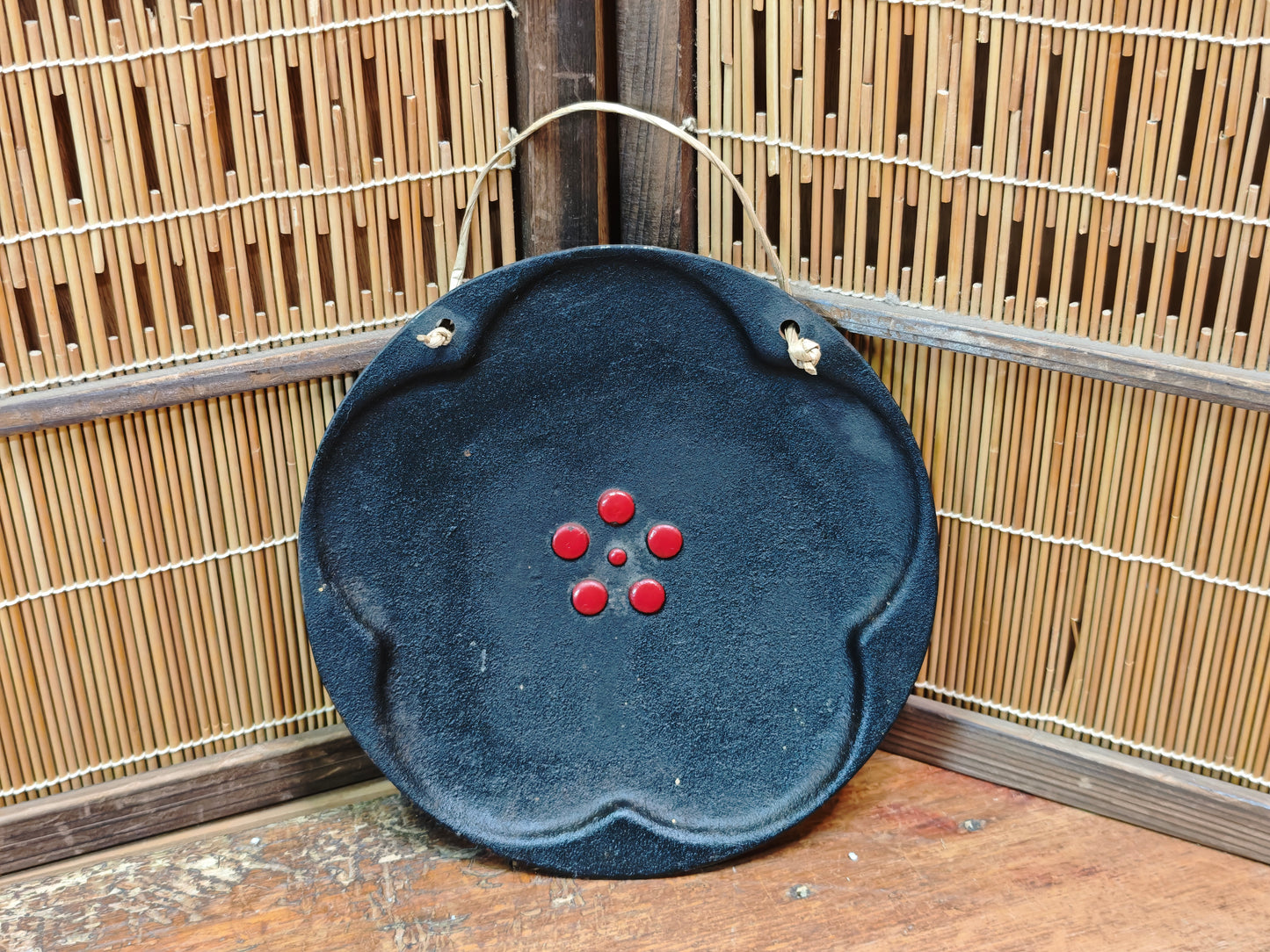 Authentic 1800s Japanese Cast Iron Wall Plate Kamon Edo Meiji Decor