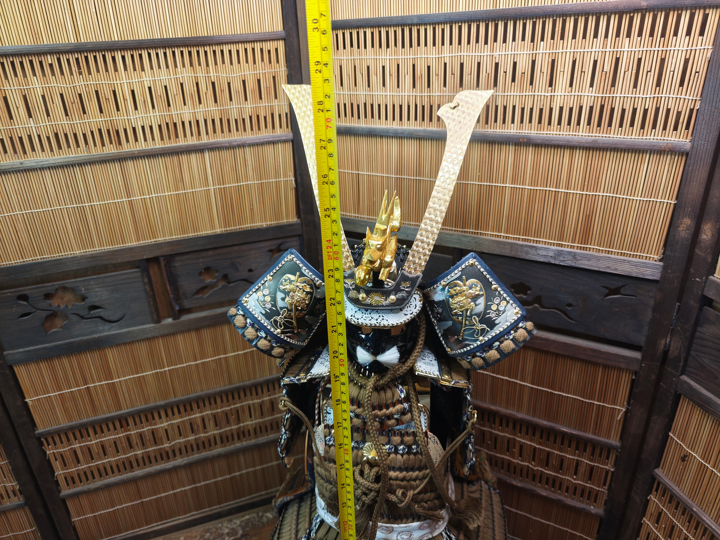 Authentic Japanese Kabuto Yoroi Armor Large Display w/ Wood Box