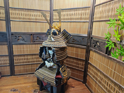 Authentic Japanese Kabuto Yoroi Armor Large Display w/ Wood Box