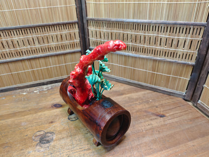 Authentic 1950s Japanese Yama Sango Coral w/ Bamboo Kadai Vase Signed
