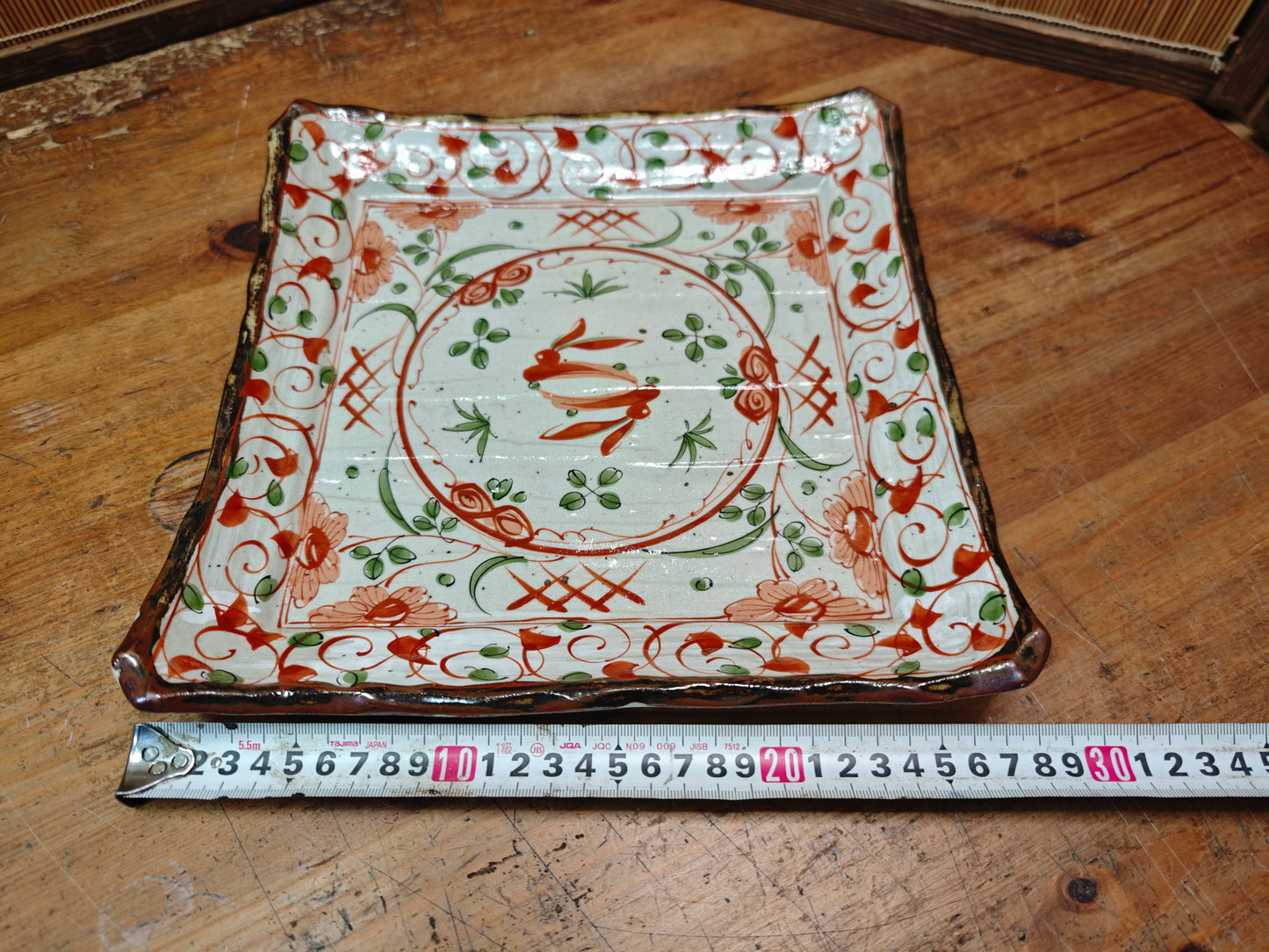 Authentic Okinawa Pottery Hand Painted Plate w Tomobako Japan