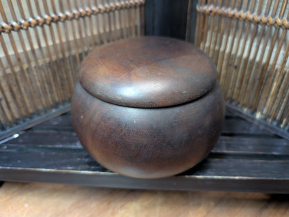Vintage Japanese Go Stones Natchi Shell w/Wooden Bowl Collector Piece