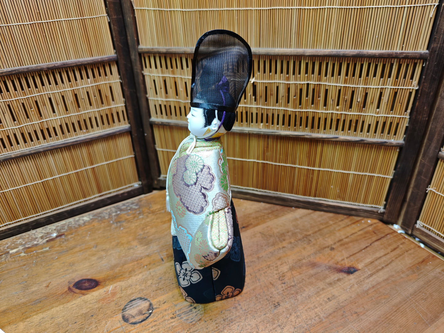Authentic Vintage  Japanese Kimekomi Silk Doll Imperial Court Figure