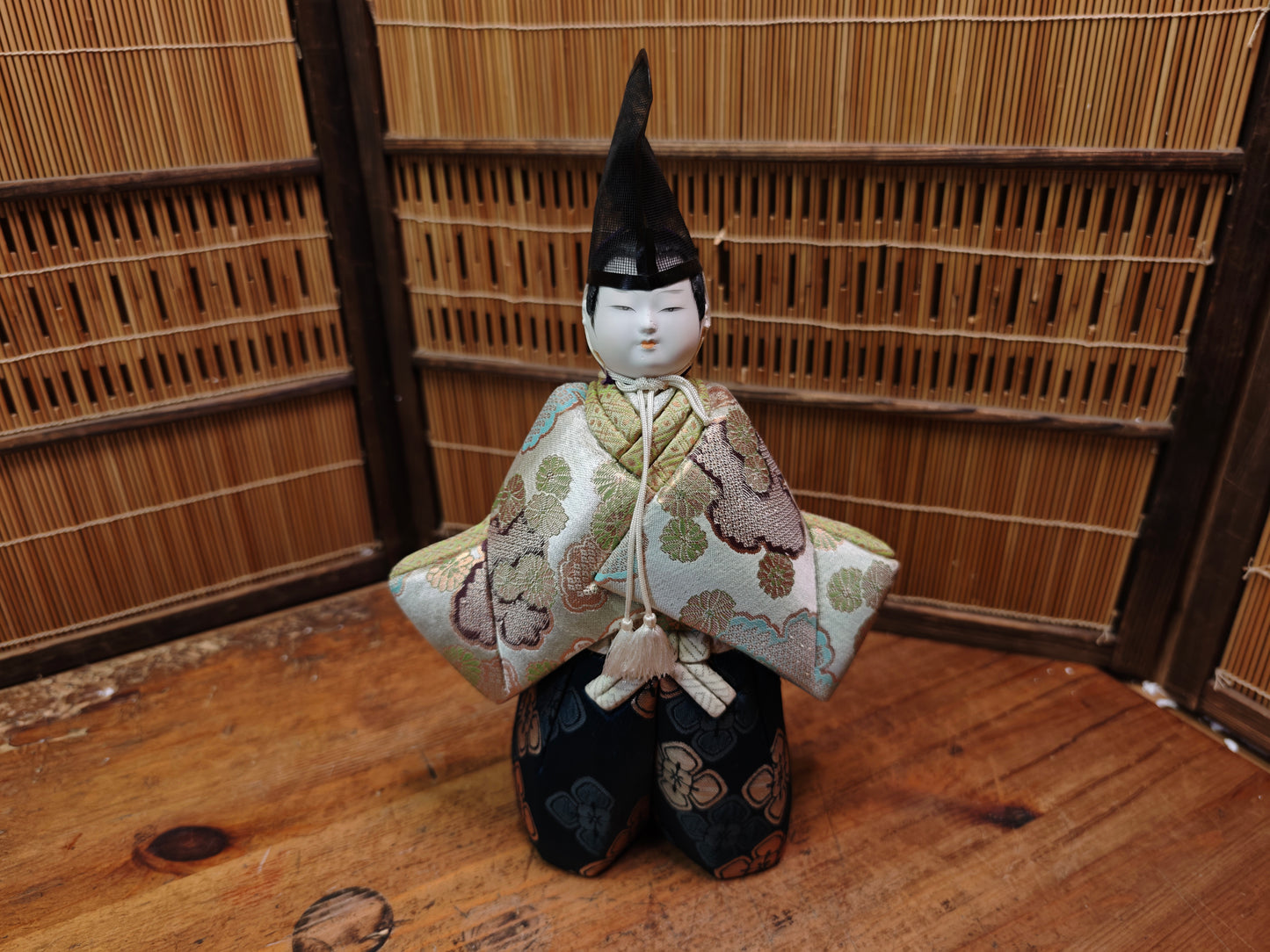 Authentic Vintage  Japanese Kimekomi Silk Doll Imperial Court Figure