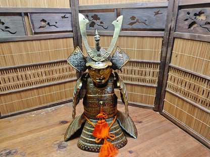 Rare Japanese Kabuto Yoroi Armor Cast Iron Samurai Display Statue Decor