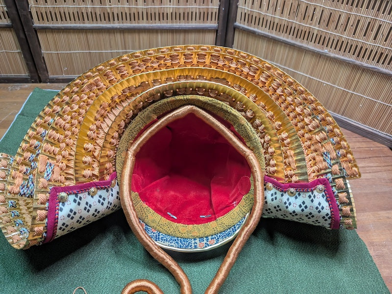 Japan Miniature Kabuto Helmet Brass & Kimono Fabric Missing Dragon Auction Japan