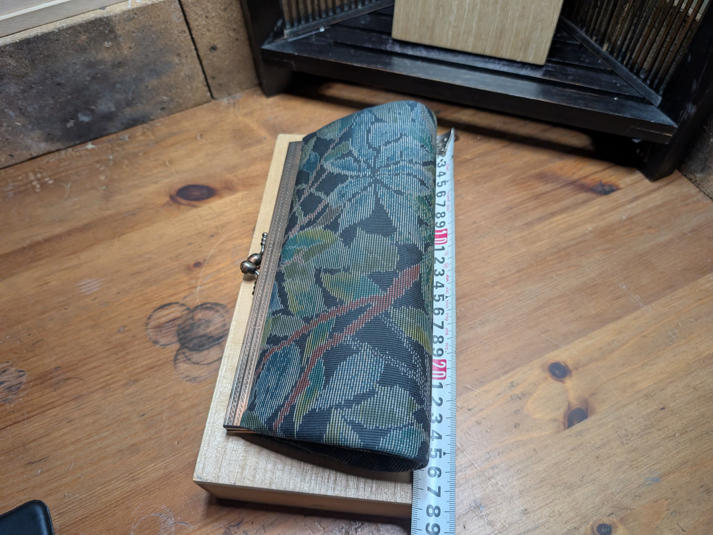 Vintage Oshima Tsumugi Silk Kimono Handbag Japan Clutch Signed Wood Box Exclusive