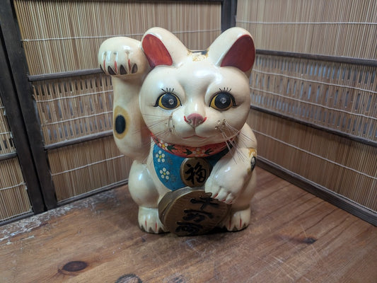 Vintage Japanese Maneki Neko Lucky Large Ceramic Fortune Cat