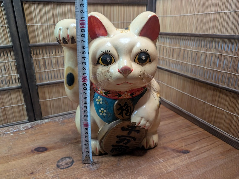 Vintage Japanese Maneki Neko Lucky Large Ceramic Fortune Cat