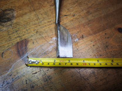 Japanese 1970s Miya Daiku 90-Degree Angle Chisel | Large Vintage Tool
