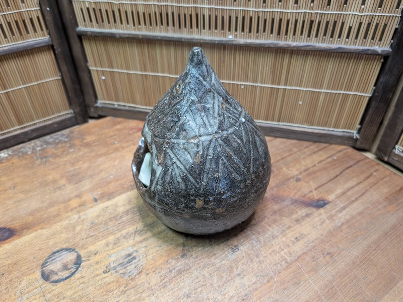 Japanese Pottery Ikebana Vase Textured Flower Vessel w/ Paper Auction JP