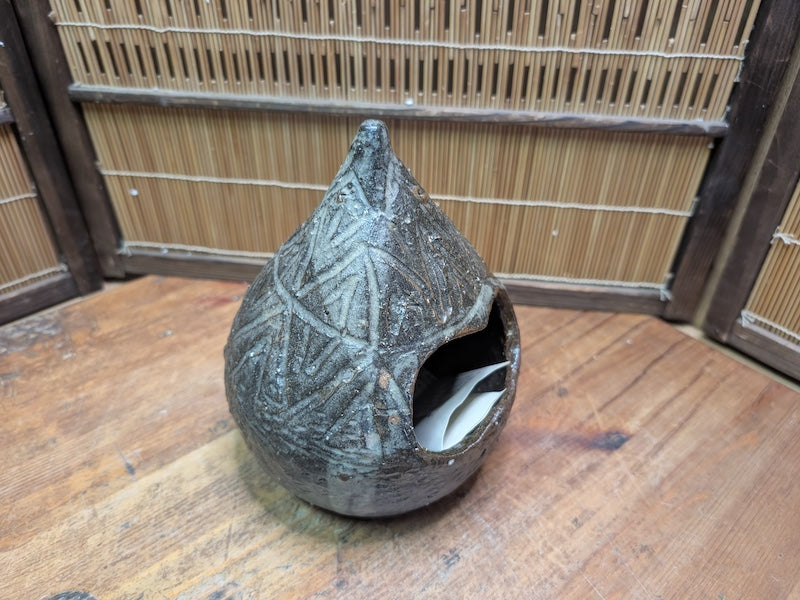 Japanese Pottery Ikebana Vase Textured Flower Vessel w/ Paper Auction JP