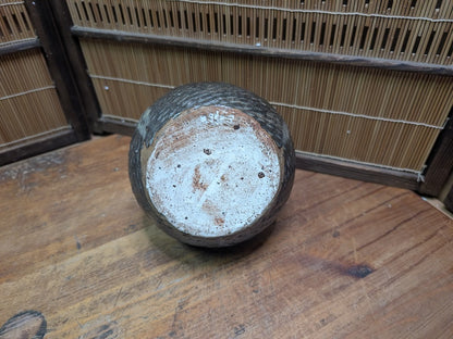 Japanese Pottery Ikebana Vase Textured Flower Vessel w/ Paper Auction JP