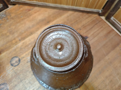 Japanese Antique Unglazed Mizusashi Water Jar Bizen pottery Auction Japan
