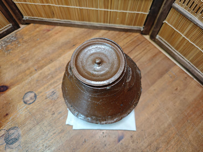 Japanese Antique Unglazed Mizusashi Water Jar Bizen pottery Auction Japan