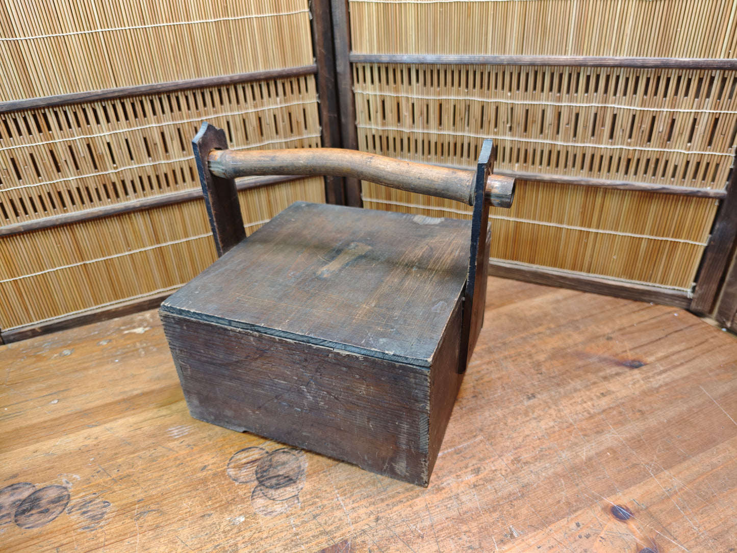 Authentic Japanese Antique Okamochi Taisho Era Demae Food Carrier Wood
