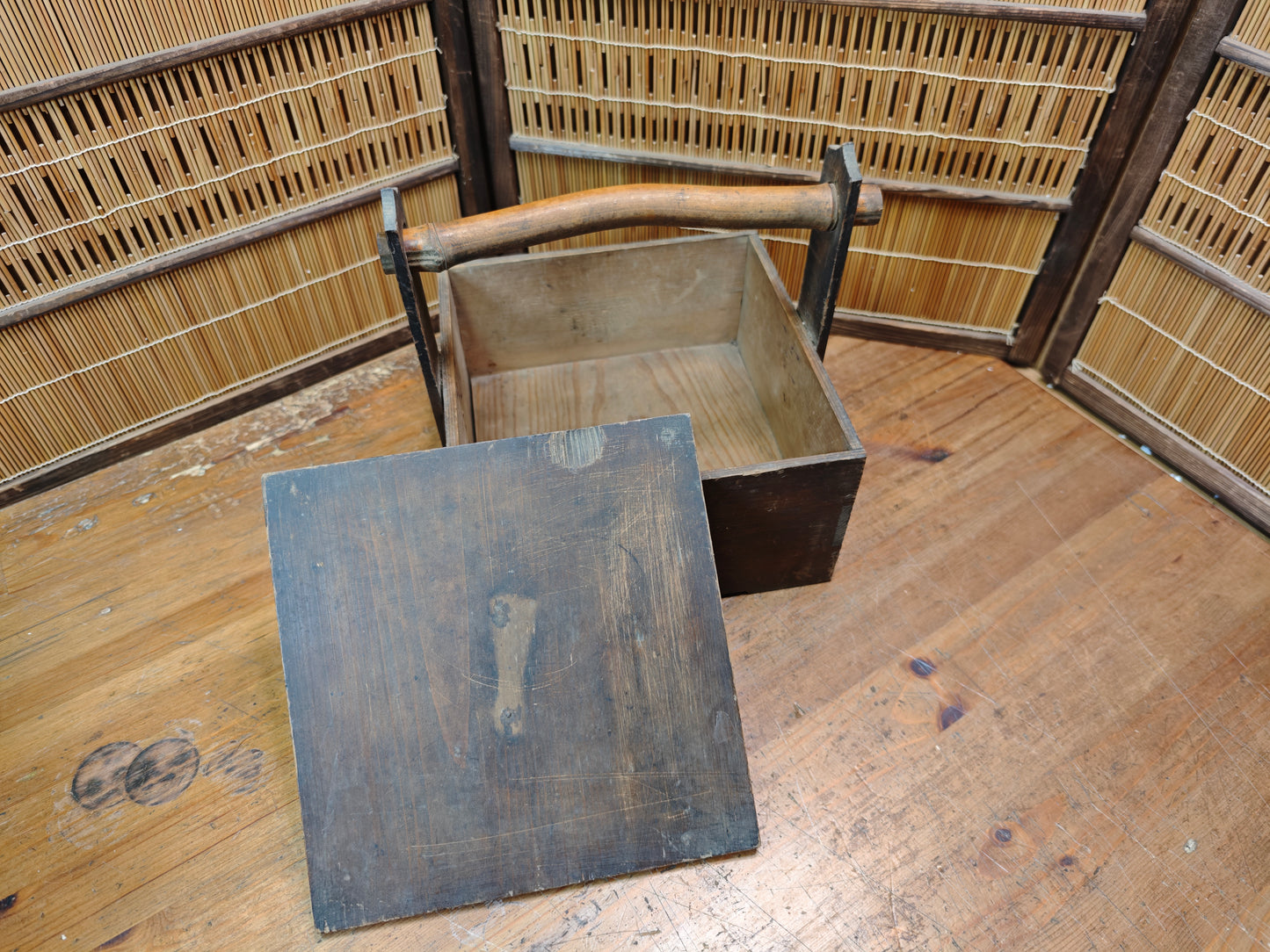 Authentic Japanese Antique Okamochi Taisho Era Demae Food Carrier Wood