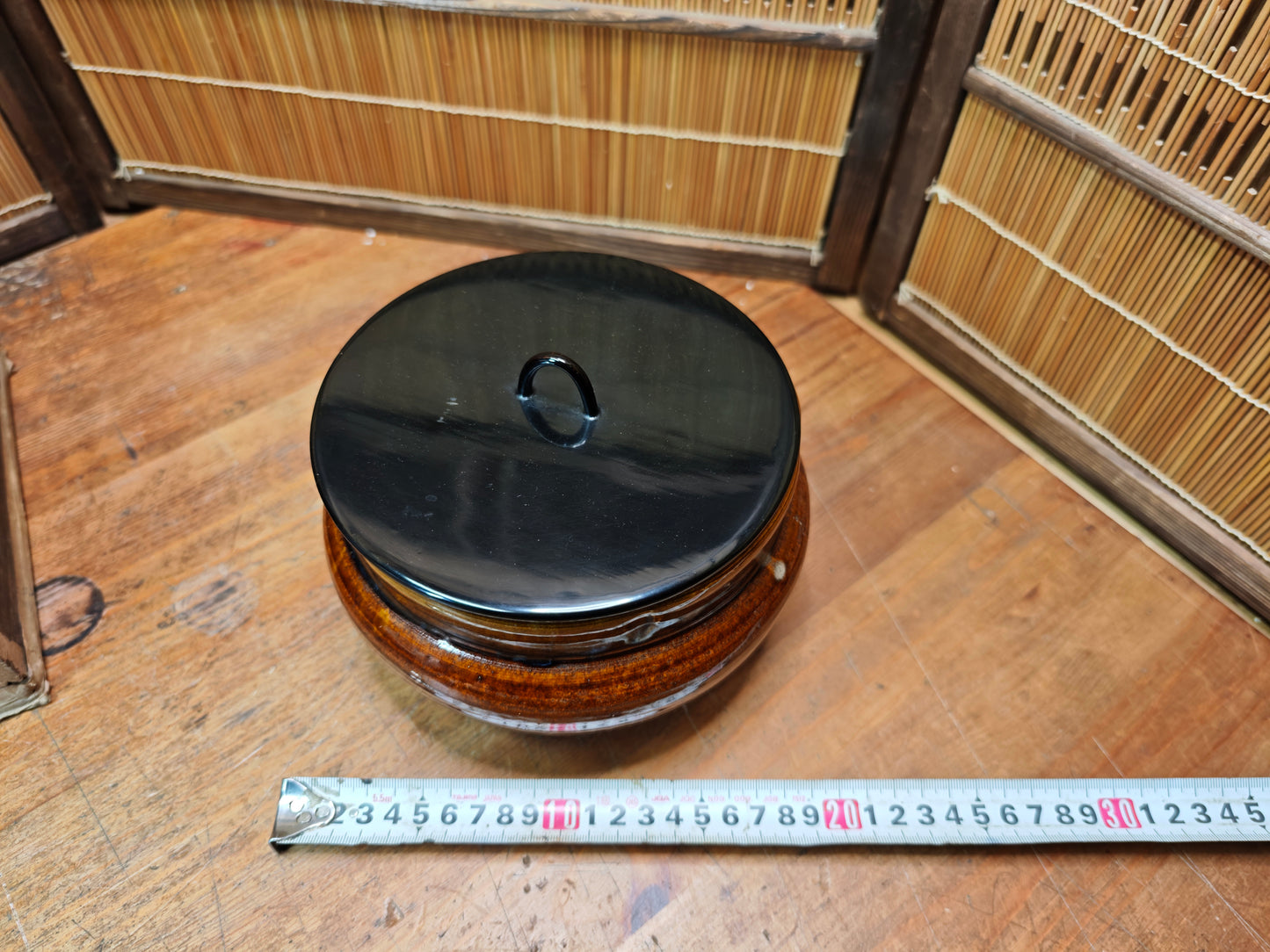 Japanese Meiji Takatori Mizusashi Tea Water Jar Bamboo Lid Tōdai-ji Auction JP