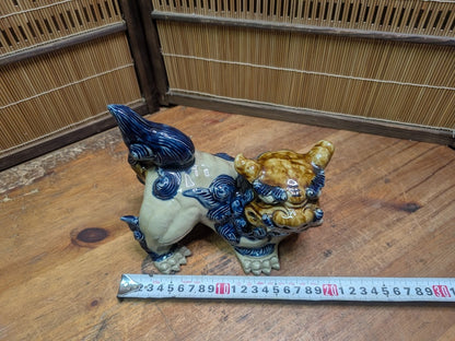 Japanese Shisa Lion Statue Okinawa Left-Side Female Good Luck Charm Japan