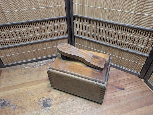 Vintage Japanese Shoe Shine Box 1940s Wood Valet w/ Footrest Storage Dovetail