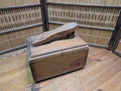 Vintage Japanese Shoe Shine Box 1940s Wood Valet w/ Footrest Storage Dovetail