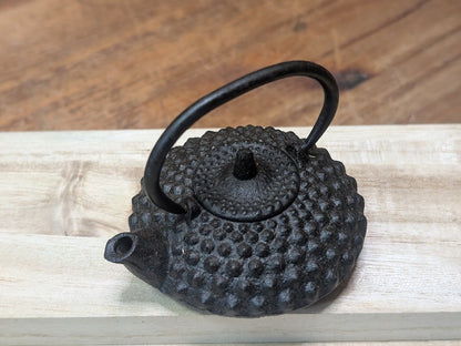 Japanese Vintage 1950s Miniature Bronze & Cast Iron Set Nambu Tekki Auction JP