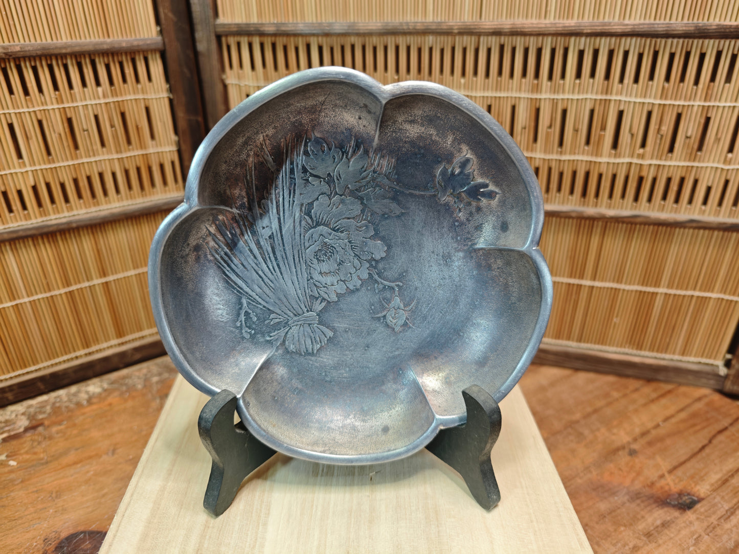 1950s Japanese Nambu Iwachu Pewter Dish Wooden Box Floral Metal Bowl