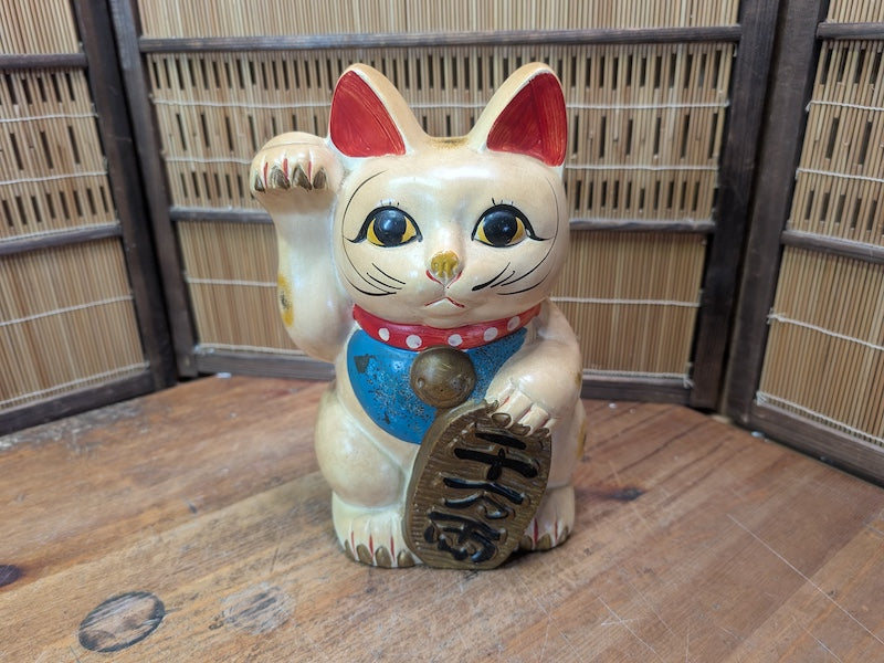 Vintage Japanese Maneki Neko 1960s Lucky Cat Showa Hand Painted Ceramic