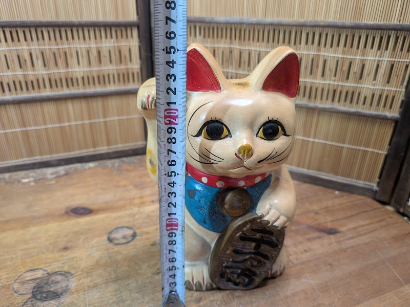 Vintage Japanese Maneki Neko 1960s Lucky Cat Showa Hand Painted Ceramic