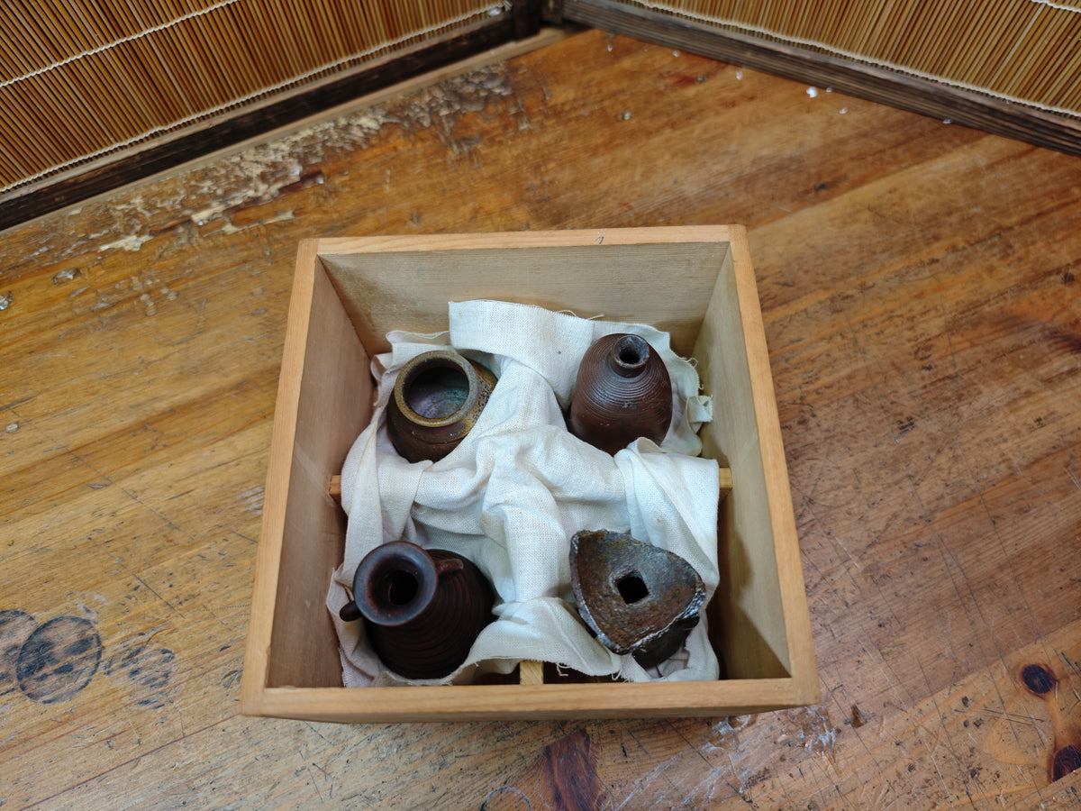 Japanese Vintage Bizen-yaki Pottery Vase Collection w/ Wooden Box