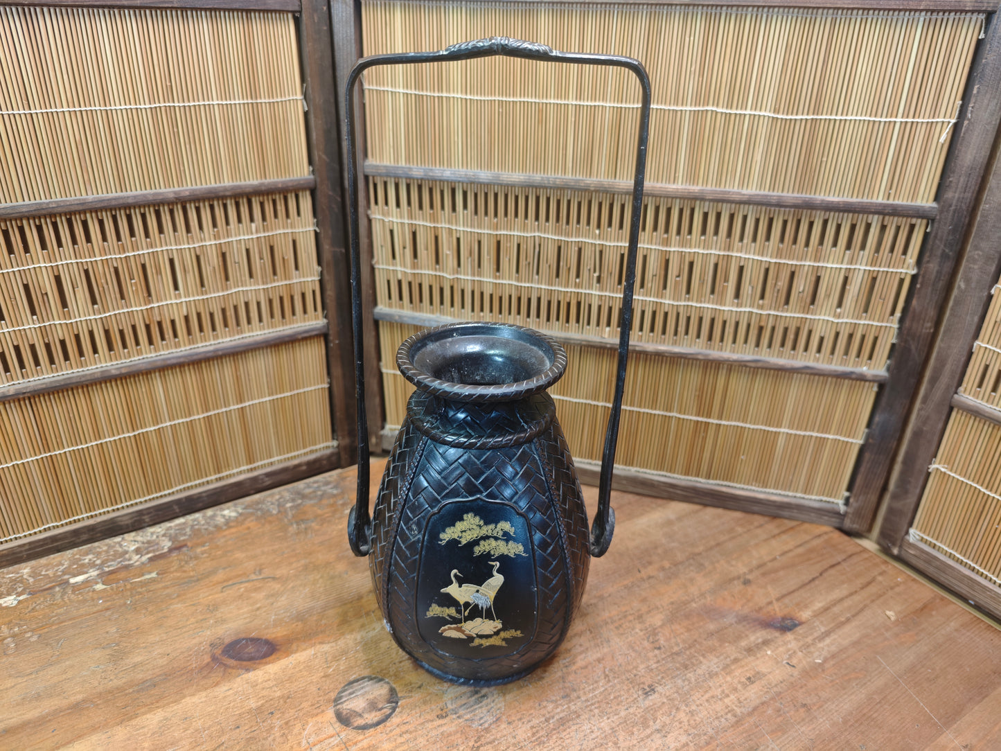 Japanese Vintage Bronze Vase Bamboo Handle Crane Motif Auction JP