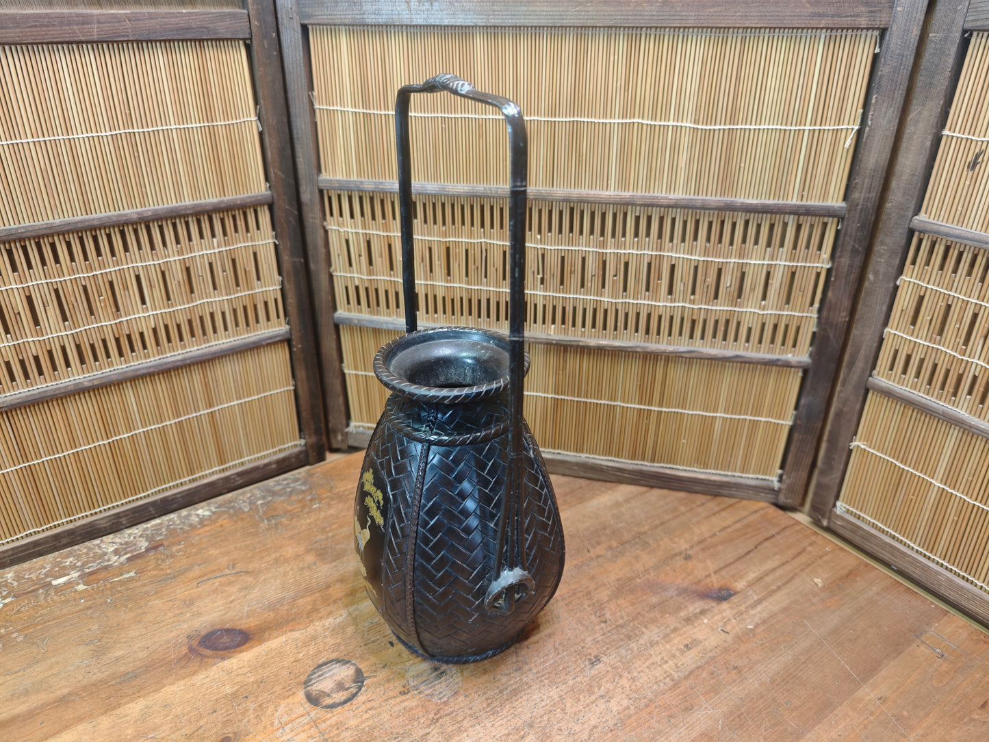 Japanese Vintage Bronze Vase Bamboo Handle Crane Motif Auction JP
