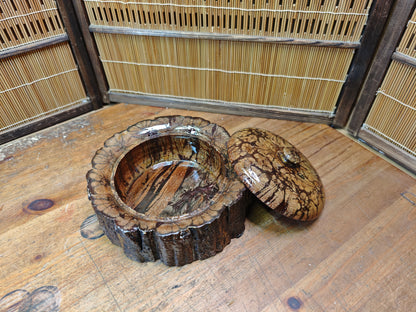 Japanese Vintage 1970s Chrysanthemum Wood Lidded Box Natural Burl
