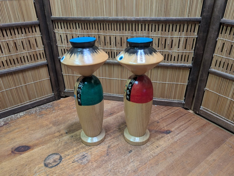 Japanese Vintage KAPA Kokeshi Doll Set Hand-Painted Wood Auction Japan