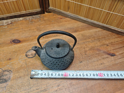 Vintage Japanese Nambu Tekki Kyusu Cast Iron Teapot 1970s Made in Japan