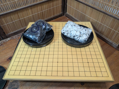 Vintage Japanese Magnetic Go Game Set Travel Board Game Complete Japan