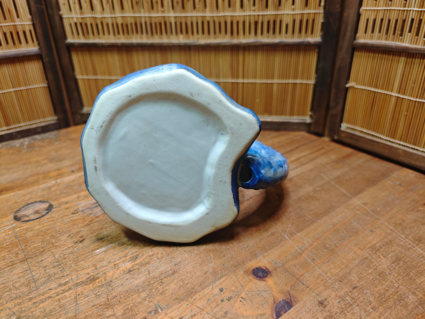 Vintage Blue White Frog Pitcher Ceramic Chinoiserie Gurgle Jug Japan
